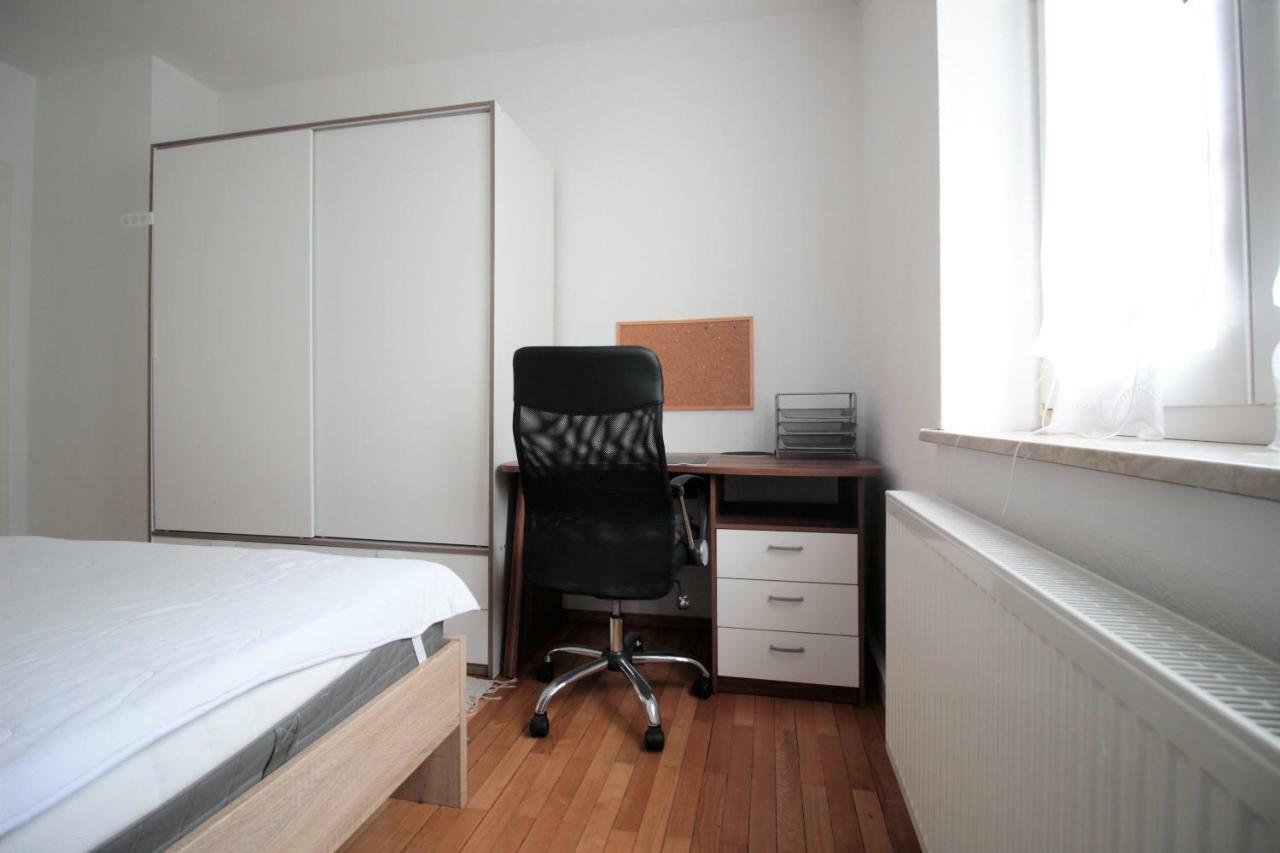 Charming 3-Bedroom Apartment With Parking Lot 뷔르츠부르크 외부 사진